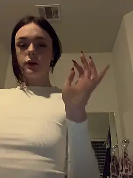 superlonelygirl04 nude on webcam for live sex chat
