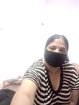 Love_Hardcore nude on webcam for live sex chat