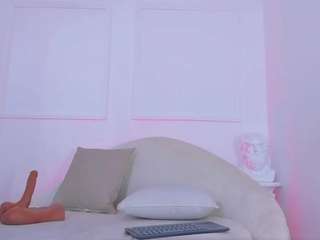 Sara , 🔥 nude on Live Cam Sex Chat
