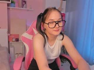 AislyGoley nude on Live Cam Sex Chat