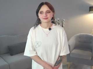FlorenceBiddy nude on Live Cam Sex Chat