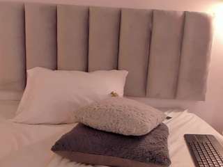 Gisselle-Palmer nude on Live Cam Sex Chat