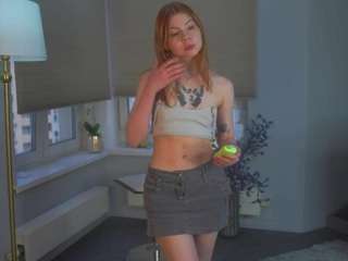 HenriettaCaudell nude on Live Cam Sex Chat