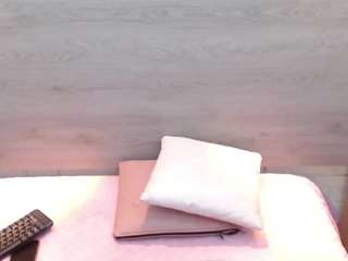iamcarollvbna nude on Live Cam Sex Chat
