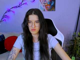 kamilla-star nude on Live Cam Sex Chat