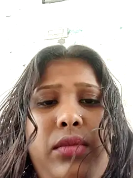 Nouri_fathe nude on webcam for live sex chat