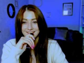 queen-tasty nude on Live Cam Sex Chat