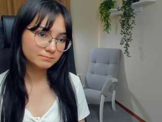 DawnFarleigh nude on Live Cam Sex Chat