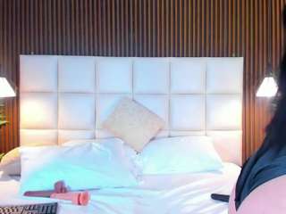 EmilyCortezz nude on Live Cam Sex Chat