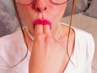 Ennie nude on Live Cam Sex Chat