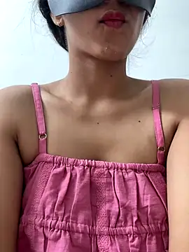 Lusty_Desi nude on webcam for live sex chat