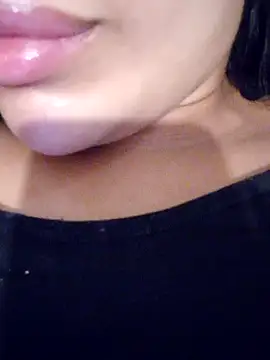 Sexlove1xo nude on webcam for live sex chat