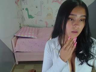 Sophiia-T nude on Live Cam Sex Chat