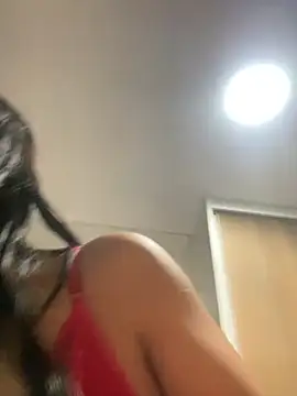 Aliine01 nude on webcam for live sex chat