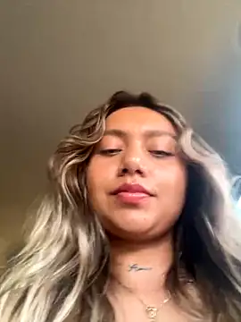 amanda-medrano1 nude on webcam for live sex chat