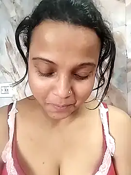 hornypiu697 nude on webcam for live sex chat
