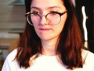 KatlynBarrale nude on Live Cam Sex Chat