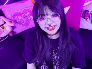 Layton Box nude on Live Cam Sex Chat