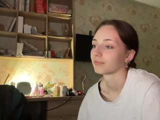 LilianCatts nude on Live Cam Sex Chat