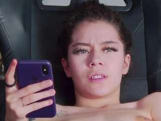 Ravenn-Moonn nude on Live Cam Sex Chat