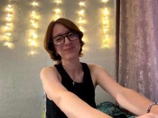 Sandra nude on Live Cam Sex Chat