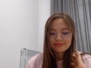 SaraBussa nude on Live Cam Sex Chat