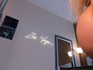 Zoe-vega nude on Live Cam Sex Chat