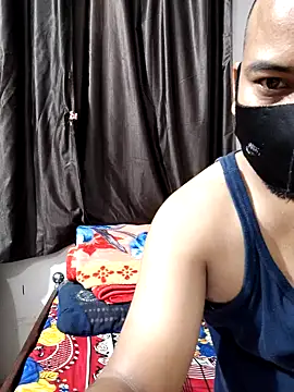 20-Minute-Show nude on webcam for live sex chat