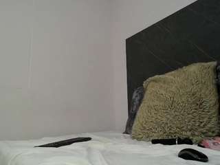 genesismoretz nude on Live Cam Sex Chat
