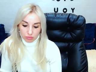 rose-shine nude on Live Cam Sex Chat