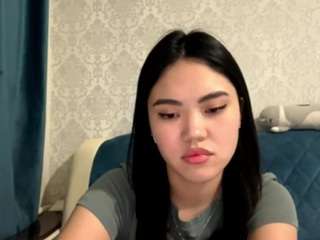SHAWTY-MARY nude on Live Cam Sex Chat