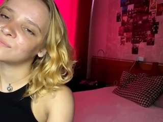 StacyGraft nude on Live Cam Sex Chat