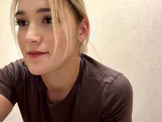 WendiCroft nude on Live Cam Sex Chat