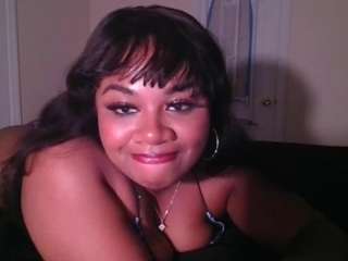 crystalcleo nude on Live Cam Sex Chat
