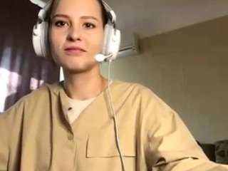 LaylaThomas nude on Live Cam Sex Chat