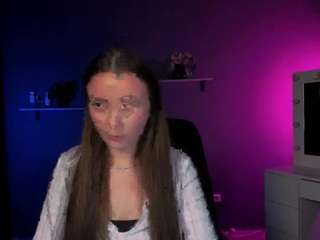 leslie-bird nude on Live Cam Sex Chat
