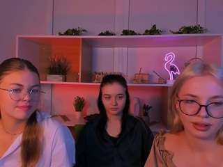 sendi-cais nude on Live Cam Sex Chat