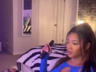 ValeriaLin nude on Live Cam Sex Chat