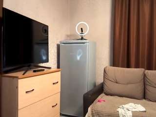 VictoriaNguyen nude on Live Cam Sex Chat