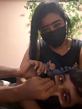 Chennai_Fire nude on webcam for live sex chat