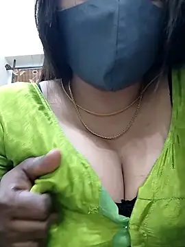 hottamil_honey_couples nude on webcam for live sex chat