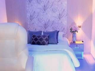 Kiim-stone nude on Live Cam Sex Chat