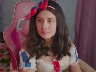 lara-06 nude on Live Cam Sex Chat