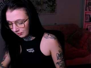 laratiz nude on Live Cam Sex Chat