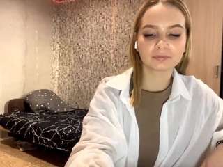 LeOtterholt nude on Live Cam Sex Chat