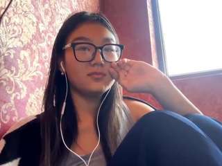LoriannShears nude on Live Cam Sex Chat