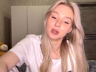RenataMercier nude on Live Cam Sex Chat