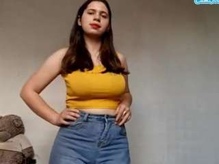 Taisia nude on Live Cam Sex Chat