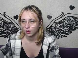 TracyLeeTT nude on Live Cam Sex Chat