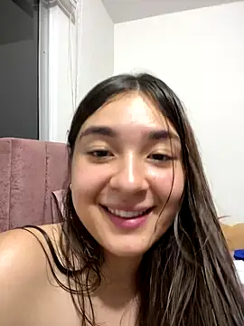 Valentina_ro nude on webcam for live sex chat